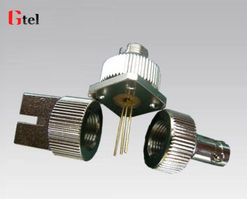 Coaxial package plug and plug type 1000 large photosensitive surface three-head interchange detector assembly